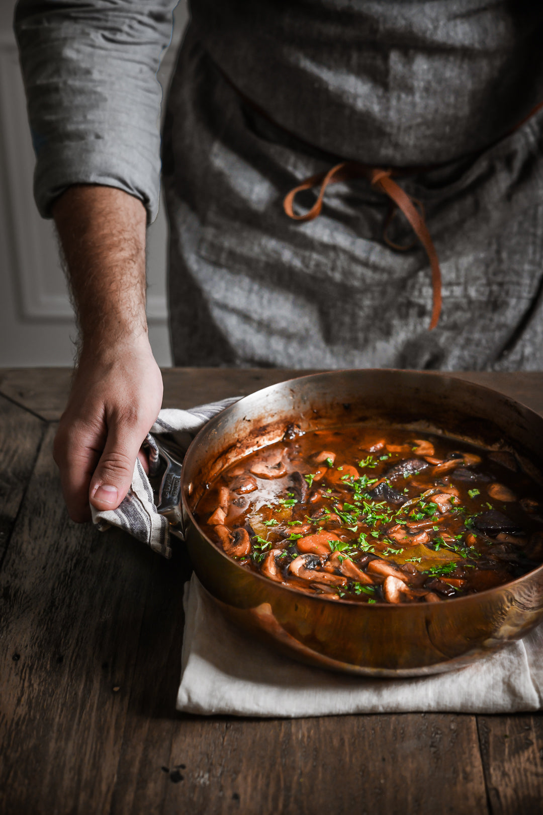 De Buyer Prima Matera 28cm Rounded Saute Pan with Lid | Steel Handle