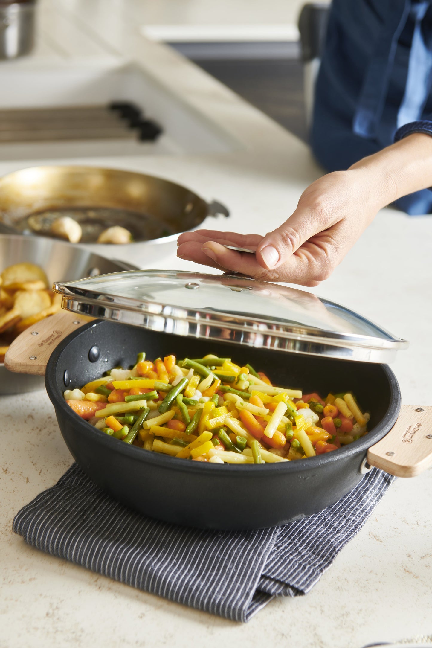 De Buyer 28cm Glass Lid with Stainless Steel Knob